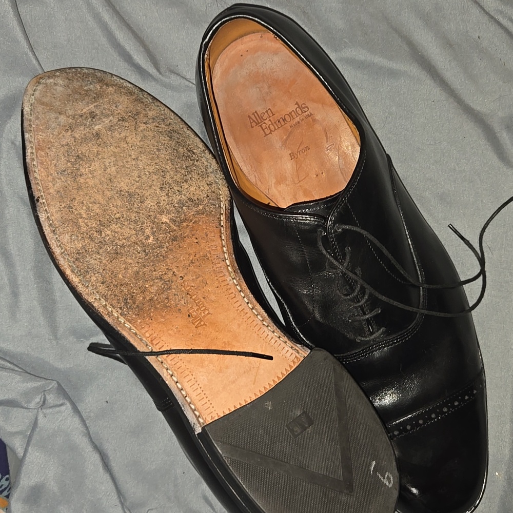 Allen Edmonds Black Oxford Sz 15 EEE - Picture 5 of 8